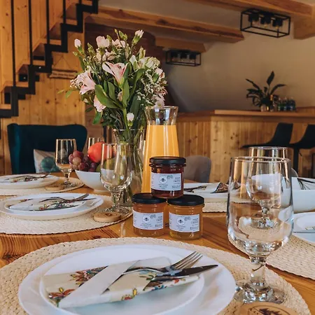 Kaszubska Kryjowka - Komfortowy 8 Osobowy W Sercu Kaszub - Jacuzzi, Sauna, Rowerek Wodny, Jezioro, Las, Salon Gier! Holiday home