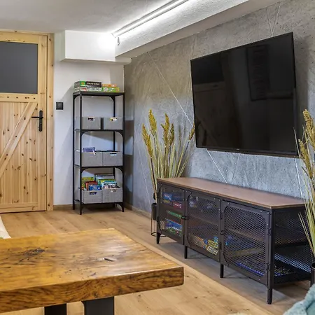 Kaszubska Kryjowka - Komfortowy 8 Osobowy W Sercu Kaszub - Jacuzzi, Sauna, Rowerek Wodny, Jezioro, Las, Salon Gier!