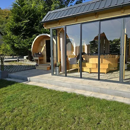 Hébergement de vacances Kaszubska Kryjowka - Komfortowy 8 Osobowy W Sercu Kaszub - Jacuzzi, Sauna, Rowerek Wodny, Jezioro, Las, Salon Gier! Sulęczyno