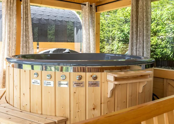 Kaszubska Kryjowka - Komfortowy 8 Osobowy W Sercu Kaszub - Jacuzzi, Sauna, Rowerek Wodny, Jezioro, Las, Salon Gier! *